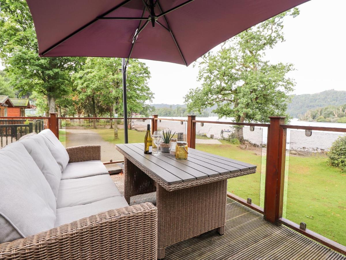 Loubi'S Lakeside Lodge Windermere Buitenkant foto