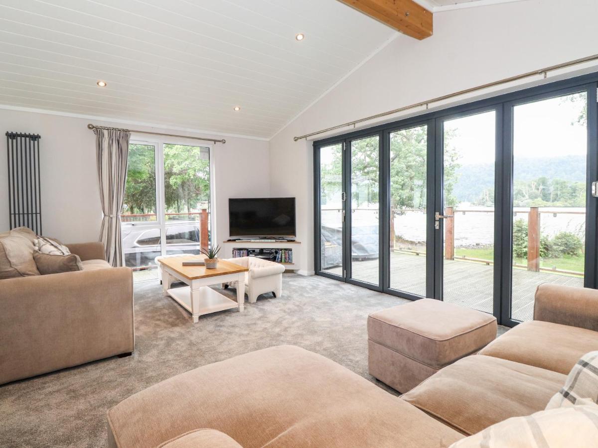 Loubi'S Lakeside Lodge Windermere Buitenkant foto