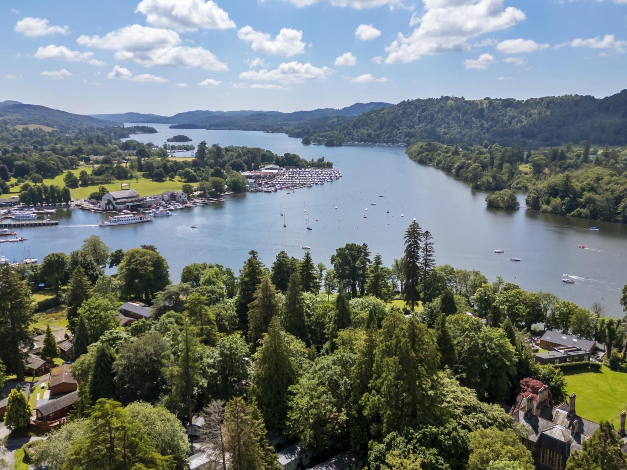 Loubi'S Lakeside Lodge Windermere Buitenkant foto