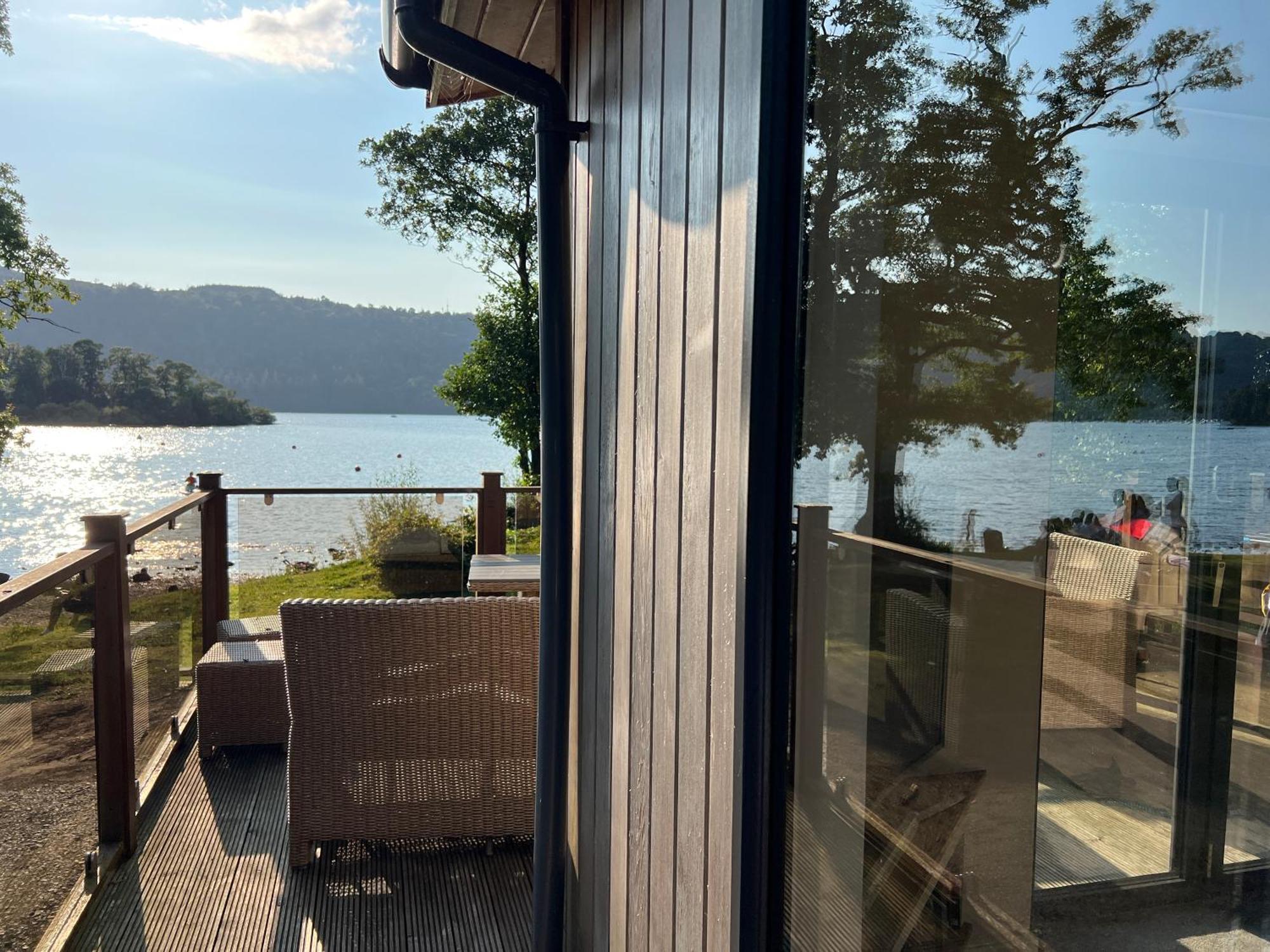 Loubi'S Lakeside Lodge Windermere Buitenkant foto